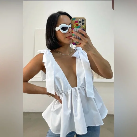 Zara White Sleeveless Bow Blouse - Picture 1 of 6
